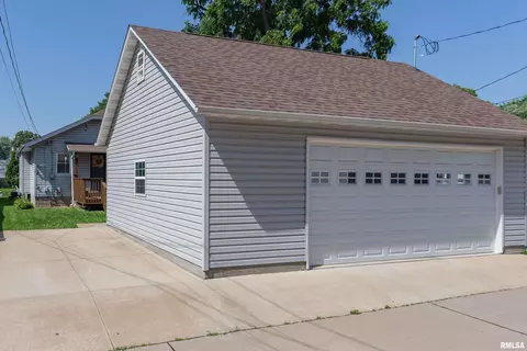 824 20th Ave, Moline, IL 61265 photo 41