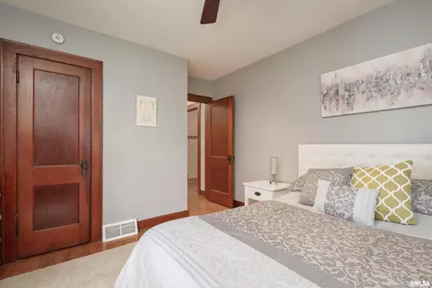 824 20th Ave, Moline, IL 61265 photo 16