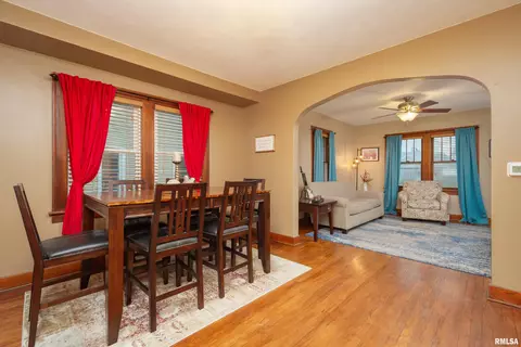 824 20th Ave, Moline, IL 61265 photo 9