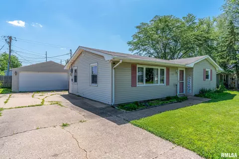 2311 11th St, Silvis, IL 61282 photo 2