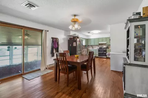 1406 Golf Course Rd, Marion, IL 62959 photo 7