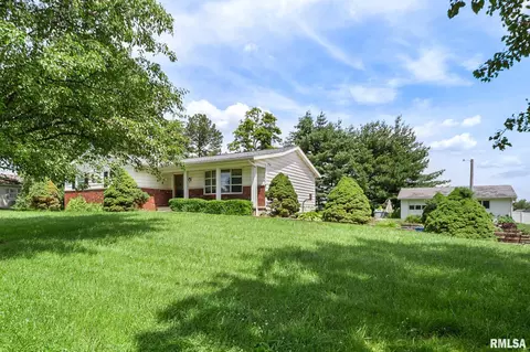1406 Golf Course Rd, Marion, IL 62959 photo 2