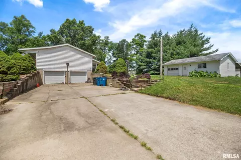1406 Golf Course Rd, Marion, IL 62959 photo 30