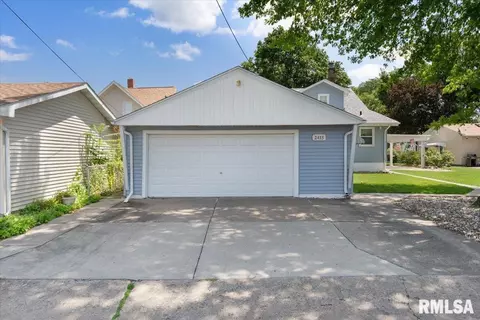 2415 5th St, Moline, IL 61265 photo 11