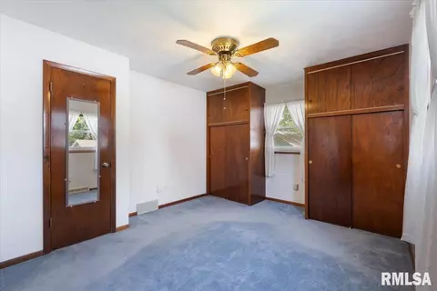 2415 5th St, Moline, IL 61265 photo 27
