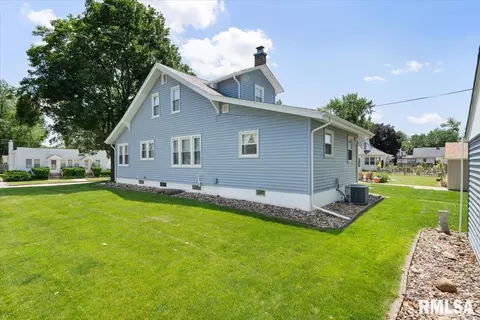 2415 5th St, Moline, IL 61265 photo 8