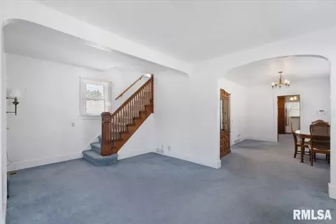 2415 5th St, Moline, IL 61265 photo 16