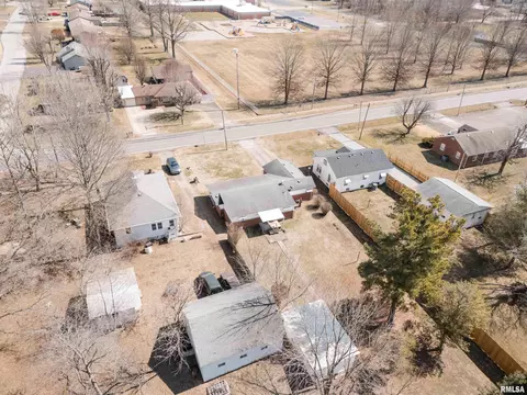 1608 N State St, Marion, IL 62959 photo 19