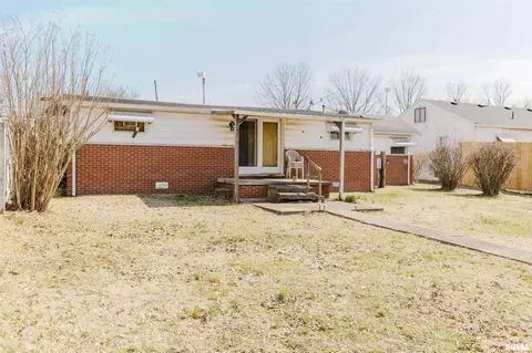 1608 N State St, Marion, IL 62959 photo 4