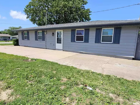 2409 9th St, Silvis, IL 61282 photo 2