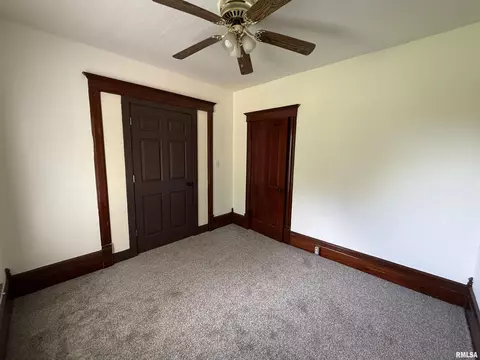 907 13th St, Viola, IL 61486 photo 26