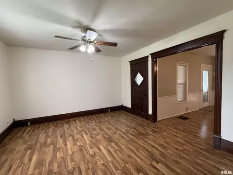 907 13th St, Viola, IL 61486 photo 21