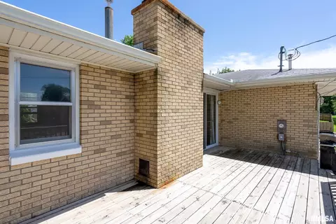 2423 45th St, Moline, IL 61265 photo 23