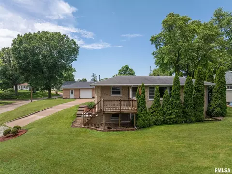 2423 45th St, Moline, IL 61265 photo 30