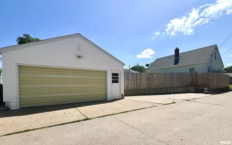 1130 53rd St, Moline, IL 61265 photo 18