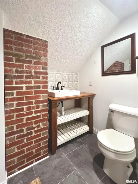 1130 53rd St, Moline, IL 61265 photo 13