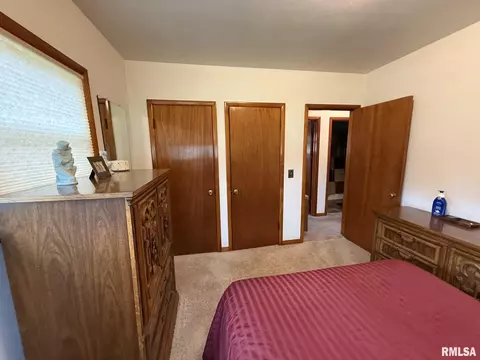 542 Edwards St, Kewanee, IL 61443 photo 16