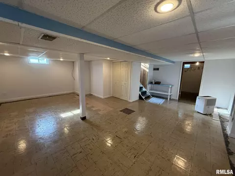 542 Edwards St, Kewanee, IL 61443 photo 22