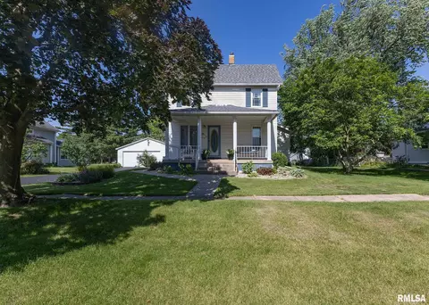 105 N School St, Atkinson, IL 61235 photo 34