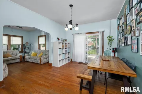 1620 24th St, Moline, IL 61265 photo 7