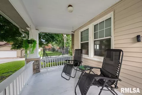 1620 24th St, Moline, IL 61265 photo 3