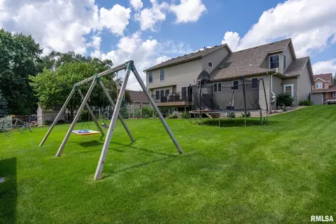79 Park View Dr, Eldridge, IA 52748 photo 53