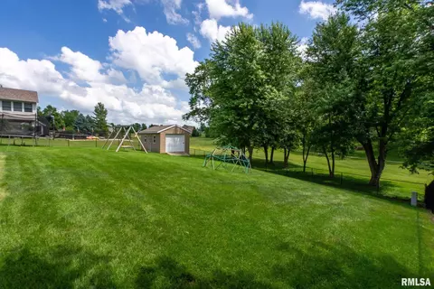 79 Park View Dr, Eldridge, IA 52748 photo 49
