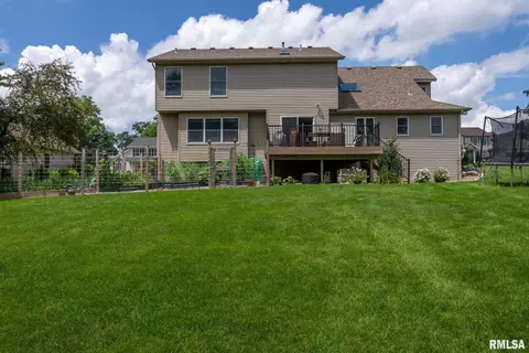 79 Park View Dr, Eldridge, IA 52748 photo 54