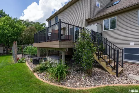 79 Park View Dr, Eldridge, IA 52748 photo 48