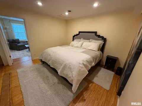 305 W Main St, Carmi, IL 62821 photo 54