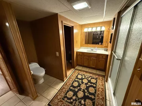 305 W Main St, Carmi, IL 62821 photo 45