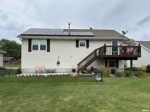 1122 17th Ave, Silvis, IL 61282 photo 8