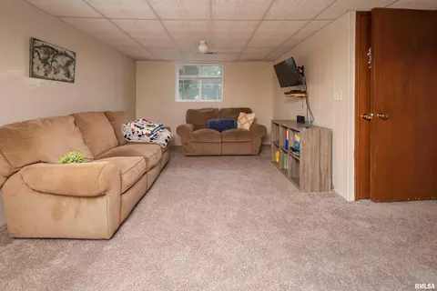 1617 13th St, Silvis, IL 61282 photo 21