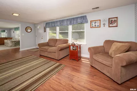 1173 34th St, Moline, IL 61265 photo 27