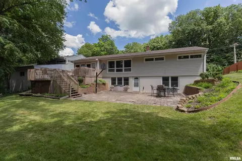 1173 34th St, Moline, IL 61265 photo 2