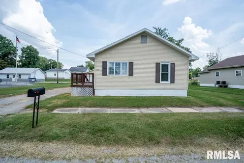 606 S Mulkey St, Christopher, IL 62822 photo 23