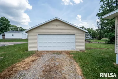606 S Mulkey St, Christopher, IL 62822 photo 20