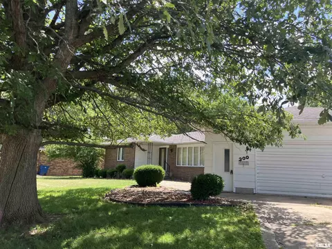200 S Main St, Annawan, IL 61234 photo 2