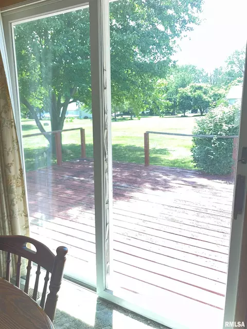 200 S Main St, Annawan, IL 61234 photo 8