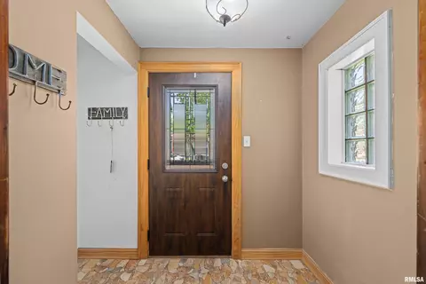 4302 21st Ave, Moline, IL 61265 photo 9