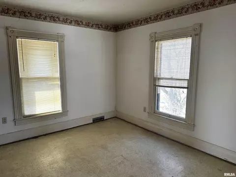1812 11th Ave, Moline, IL 61265 photo 16