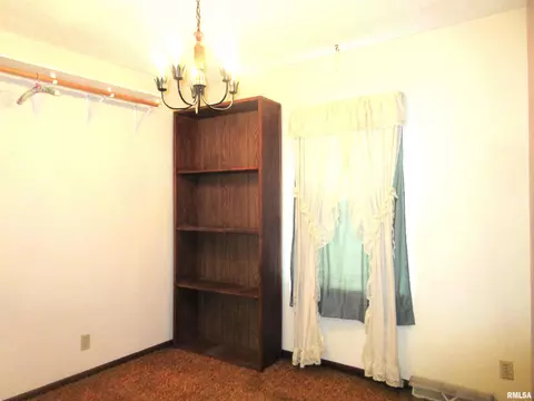 428 5th St E, Milan, IL 61264 photo 15