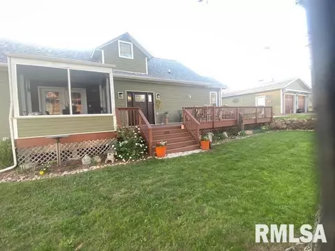 4100 River Dr, Moline, IL 61265 photo 4