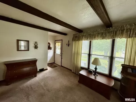 341 Willard St, Kewanee, IL 61443 photo 5