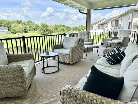 582 E Mill St, Kewanee, IL 61443 photo 54