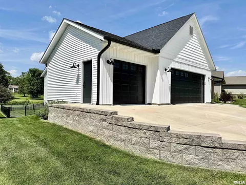 582 E Mill St, Kewanee, IL 61443 photo 56