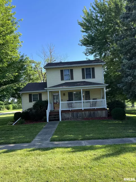 1813 16th Ave, Viola, IL 61486 photo 2