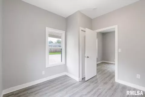 619 51st St, Moline, IL 61265 photo 18