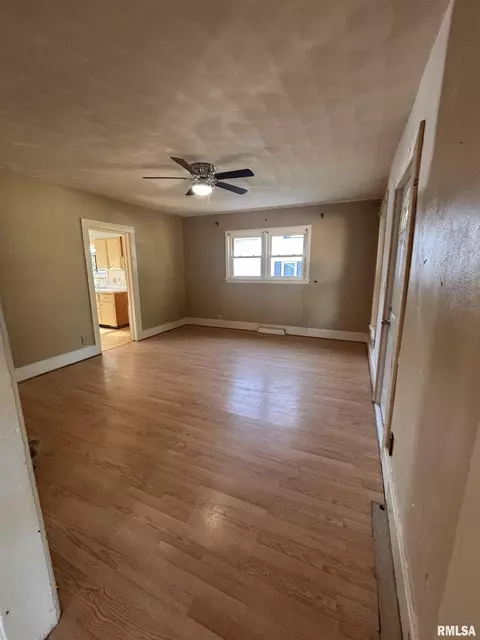 324 S Cottage St, Kewanee, IL 61443 photo 20