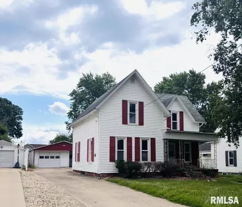 324 S Cottage St, Kewanee, IL 61443